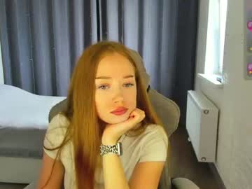  hot mia 1