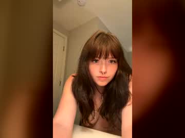 astridlynnv3ga