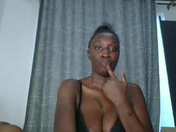 kinky leila