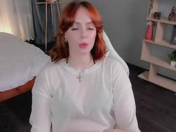 kiss naomi kiss