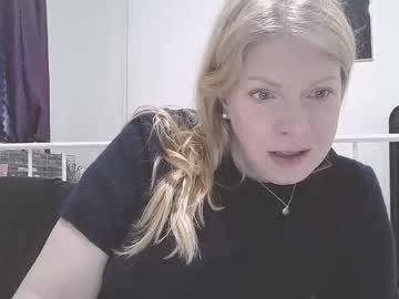 mercedes milf