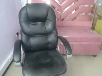 mia pink ch