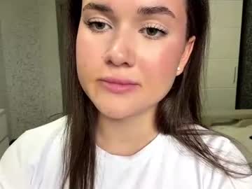 peaachyvibe