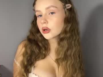 sonyakisses