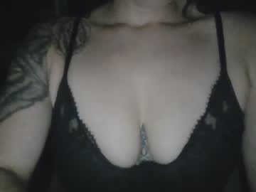 victoriaskyee
